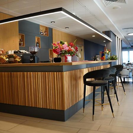 Hotel Sorin Mihai Cristian  Luaran gambar