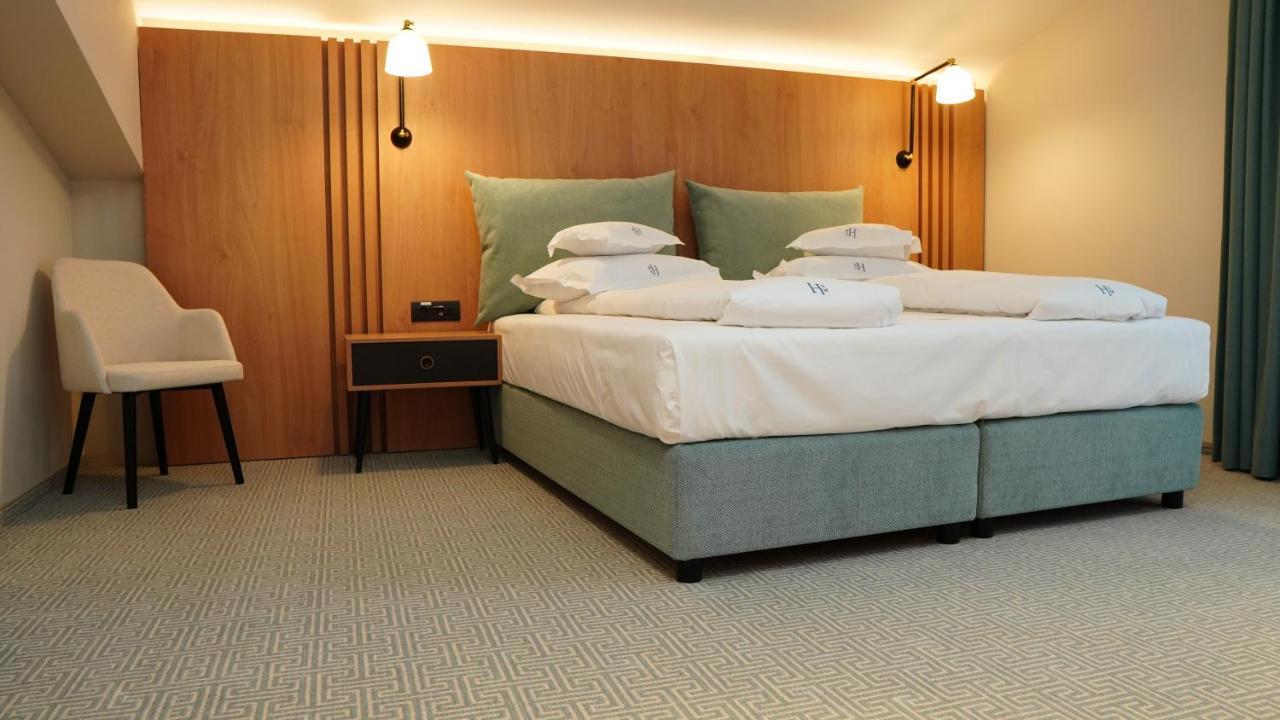 Hotel Sorin Mihai Cristian  Luaran gambar