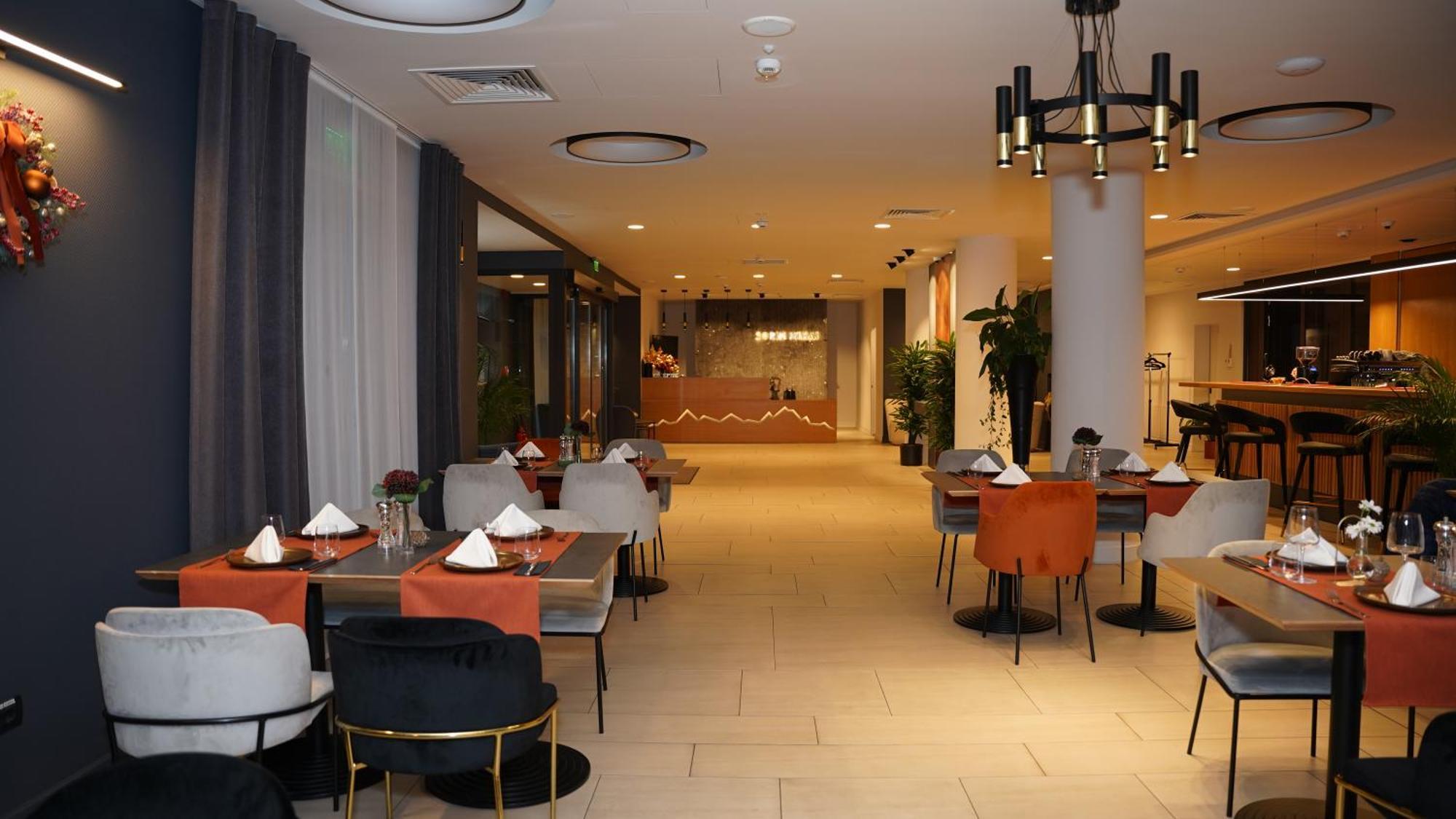 Hotel Sorin Mihai Cristian  Luaran gambar